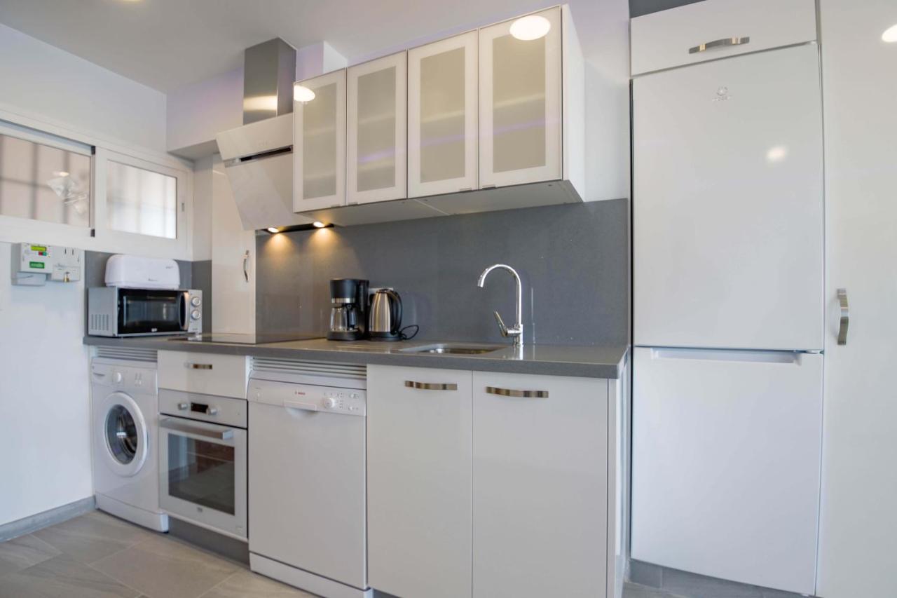 Fantanstico Apartamento Sobre El Mar Benalmádena Esterno foto