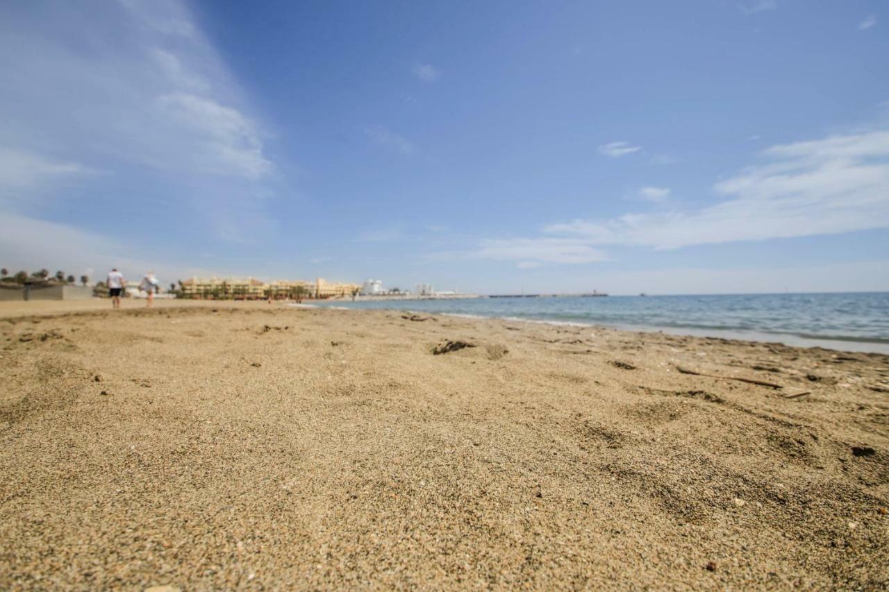 Fantanstico Apartamento Sobre El Mar Benalmádena Esterno foto