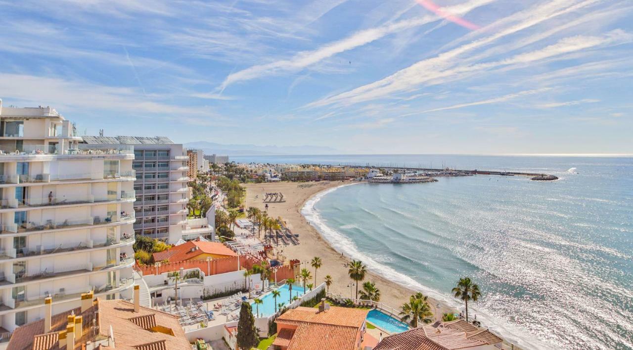 Fantanstico Apartamento Sobre El Mar Benalmádena Esterno foto